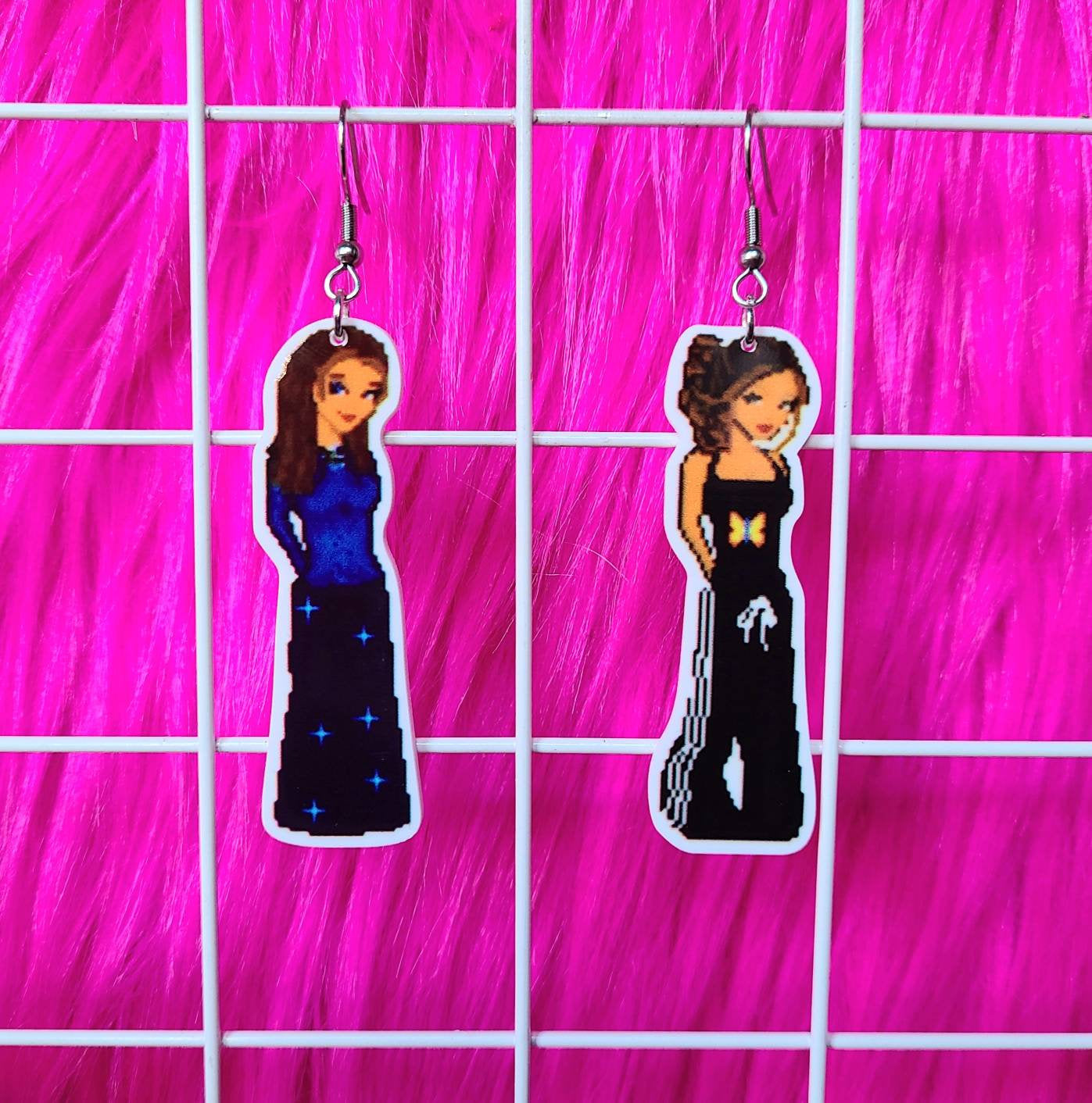 Earring Holders – Alien Bratz