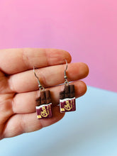 Load image into Gallery viewer, Chocolate Earrings
