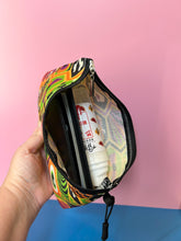 Load image into Gallery viewer, Retro Halloween Zipper Pouch Bag
