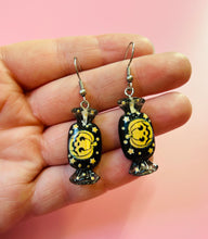 Load image into Gallery viewer, Pumpkin Halloween Candy Earrings
