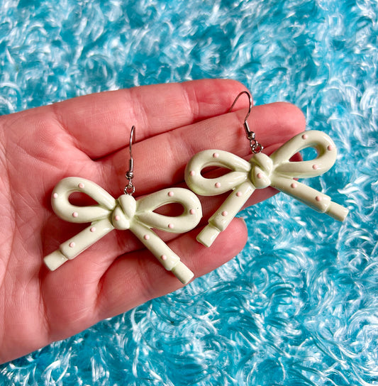 Mint Green Bow Earrings