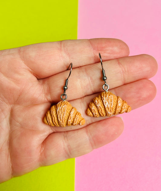 Crossaint Earrings