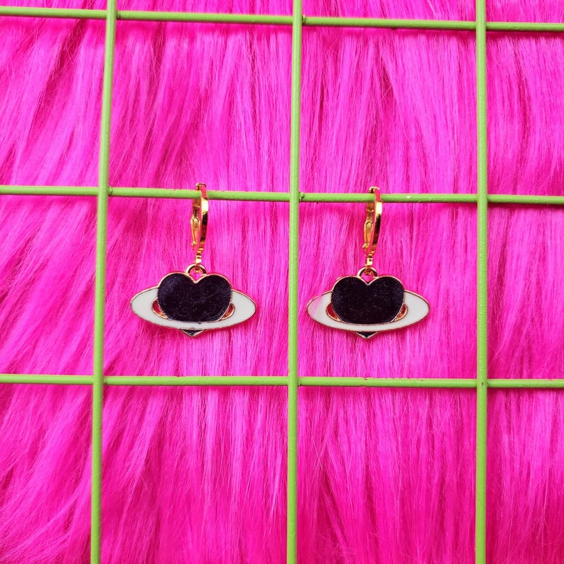 Gold Shimmery Black Heart Planet Earrings