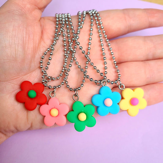 Daisy Necklace