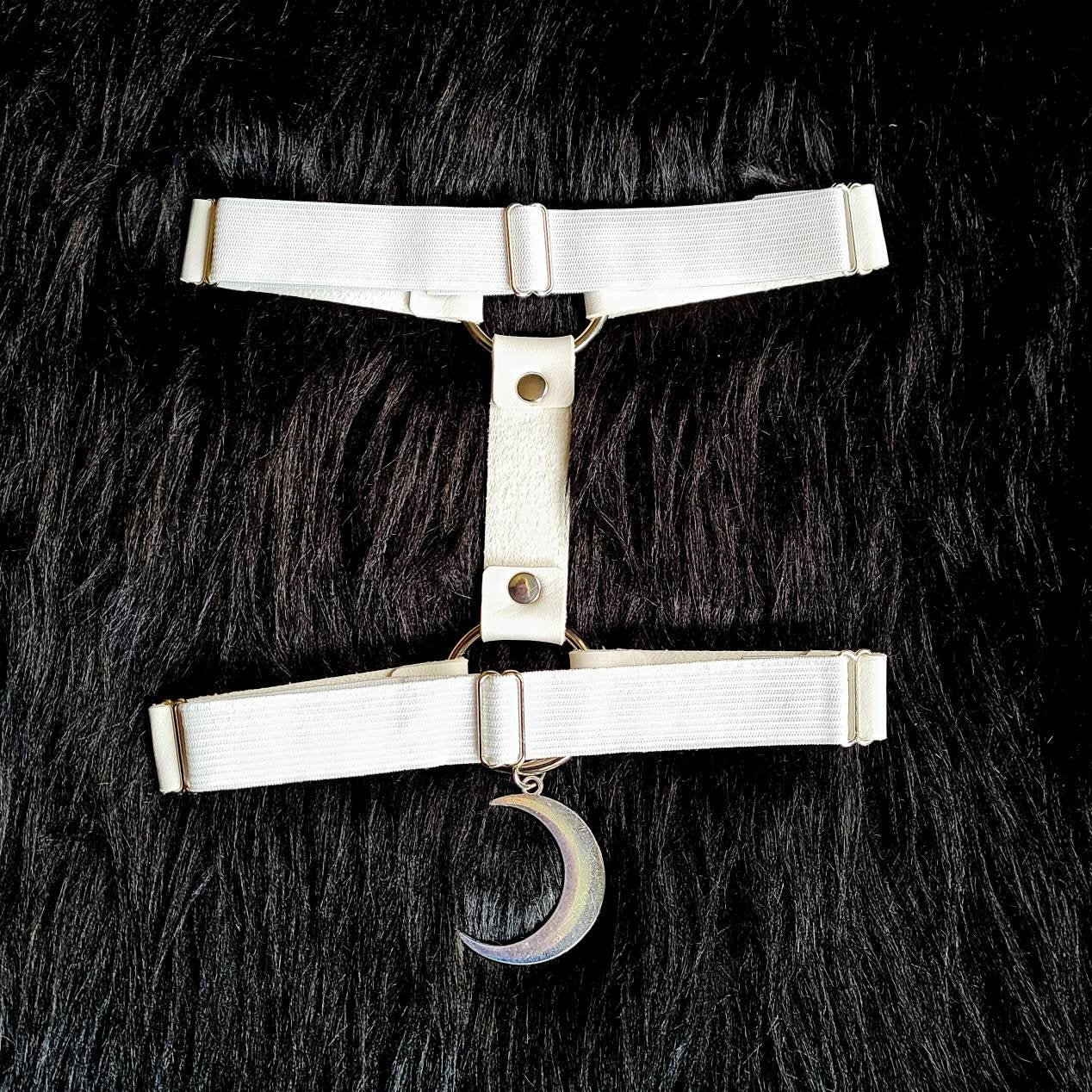 White Faux Leather Moon Thigh Garter